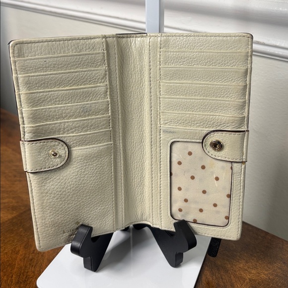 Kate Spade New York saffiano leather bifold wallet - Picture 4 of 11